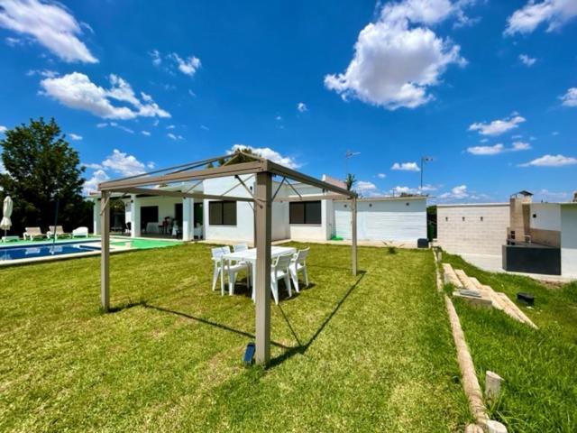 Ole Tu Andalucia Villa Sanlúcar la Mayor Eksteriør bilde